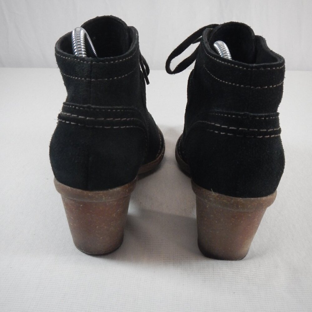Clarks Artisan Carleta Lyon Black Suede Leather Lace Bootie with 3" Heel Size 7 - Picture 6 of 12